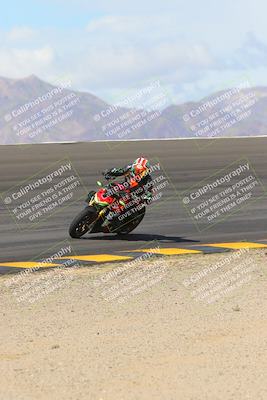 media/Mar-20-2023-Moto Forza (Mon) [[d0bbc59e78]]/3-C Group (Red)/Session 2 (Bowl)/